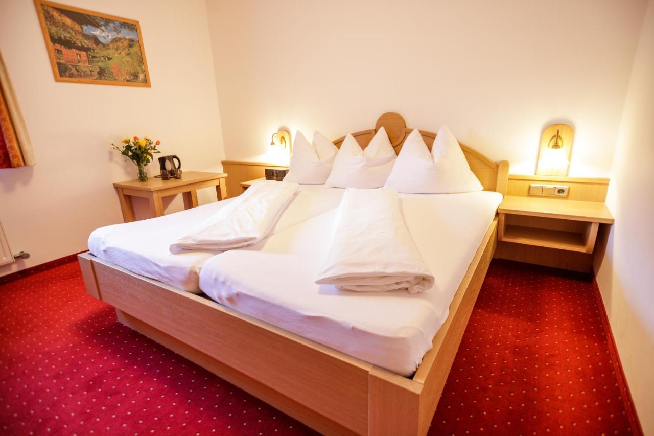 Feriendorf Ponyhof Fusch an der Grossglocknerstrasse Ngoại thất bức ảnh