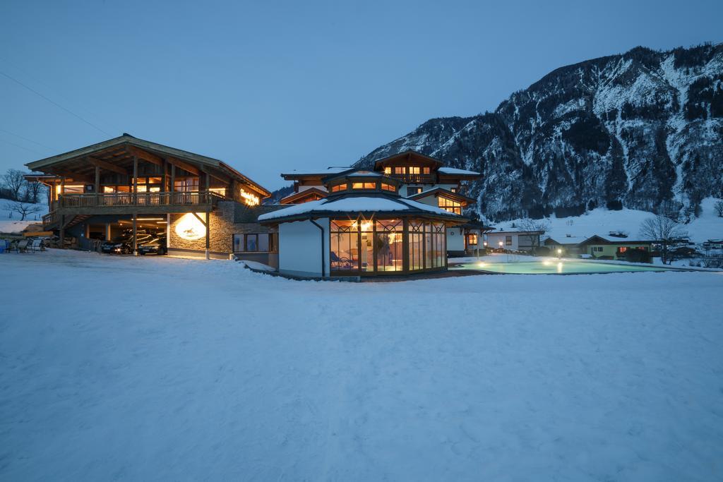 Feriendorf Ponyhof Fusch an der Grossglocknerstrasse Ngoại thất bức ảnh