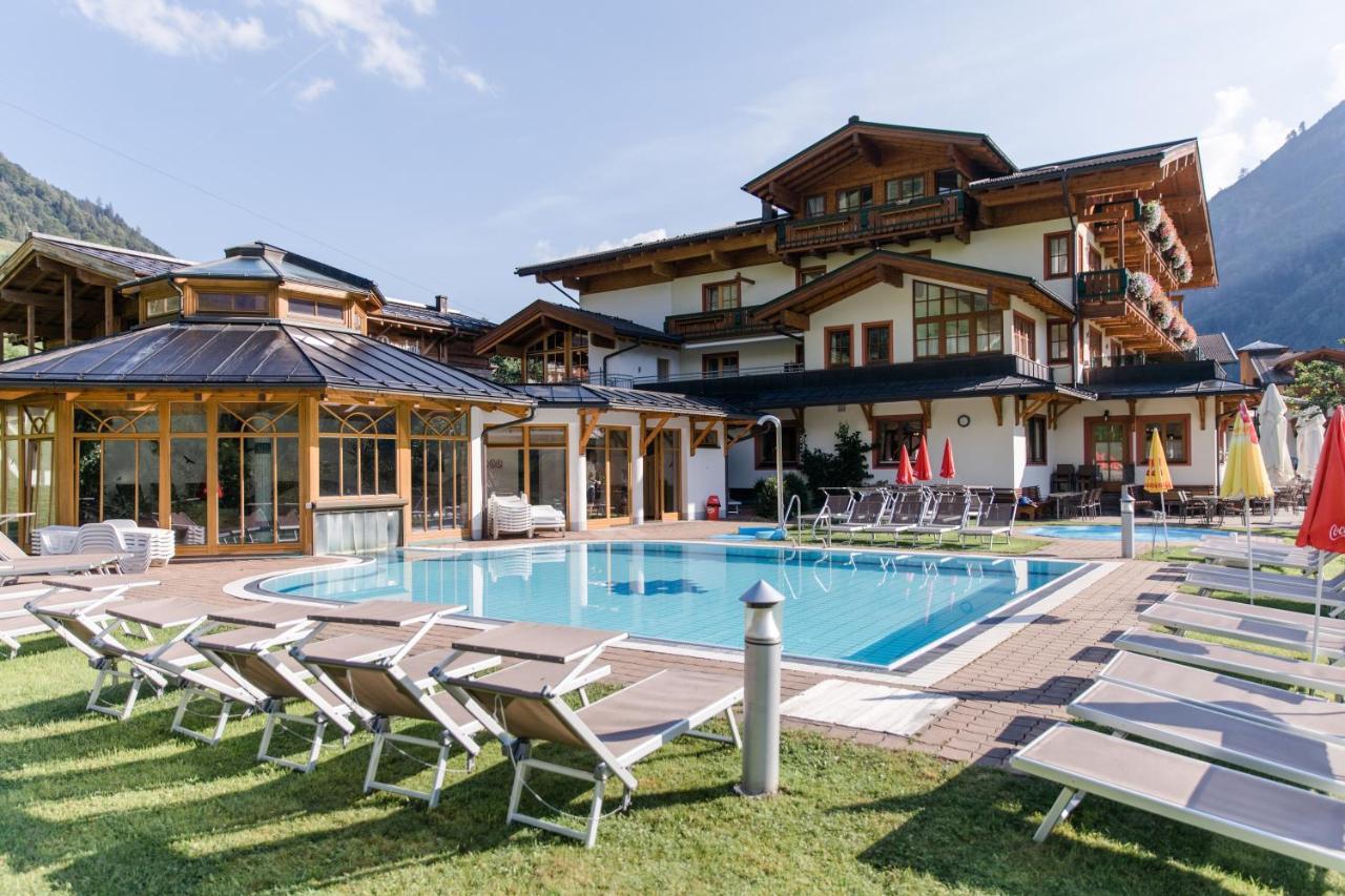 Feriendorf Ponyhof Fusch an der Grossglocknerstrasse Ngoại thất bức ảnh