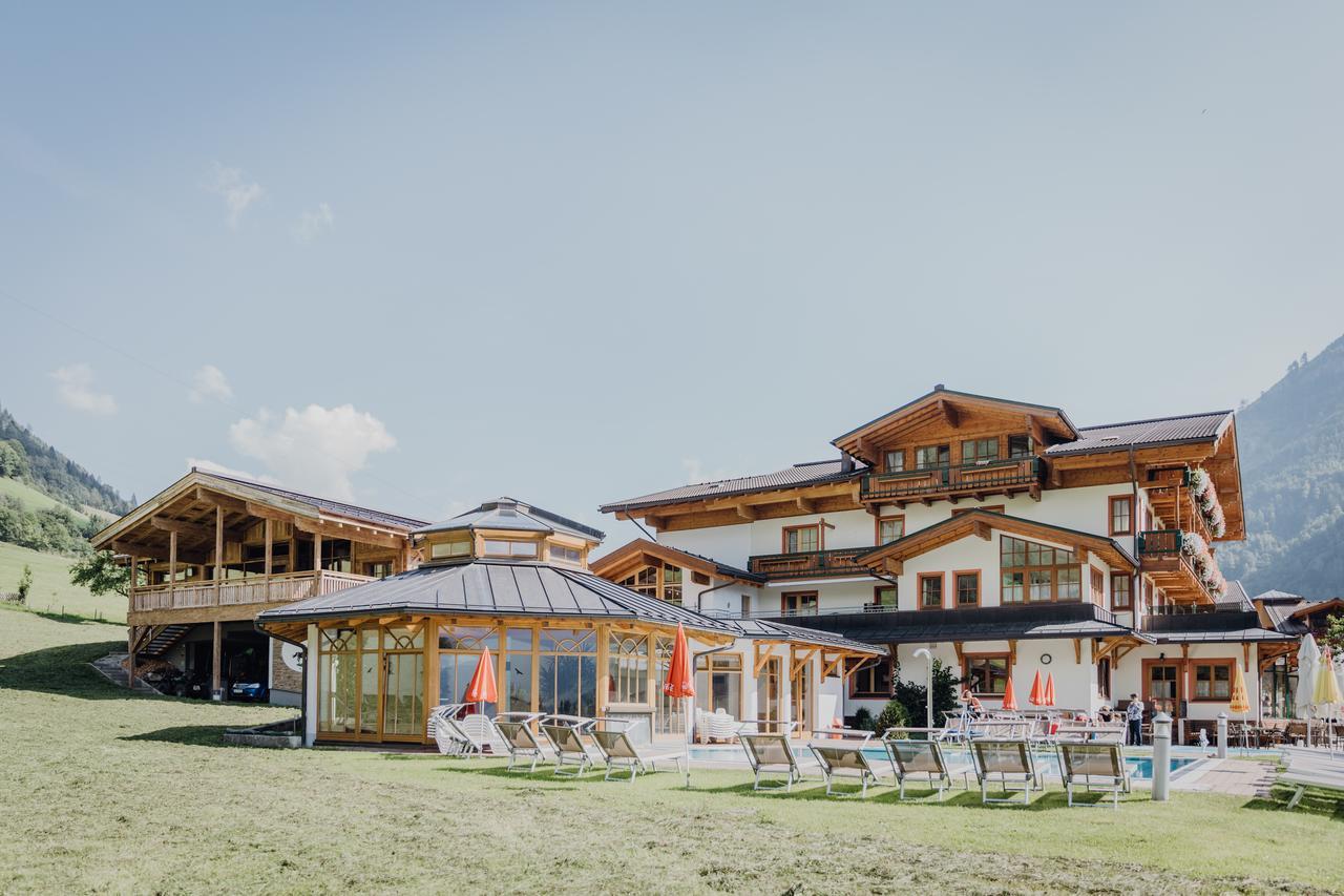 Feriendorf Ponyhof Fusch an der Grossglocknerstrasse Ngoại thất bức ảnh